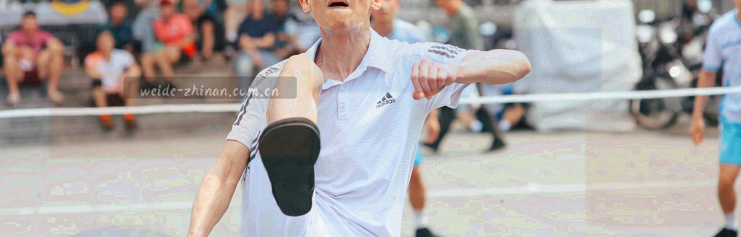 五个由折线连接的手绘节点，分别对应采集、初校、复核、编号、发布